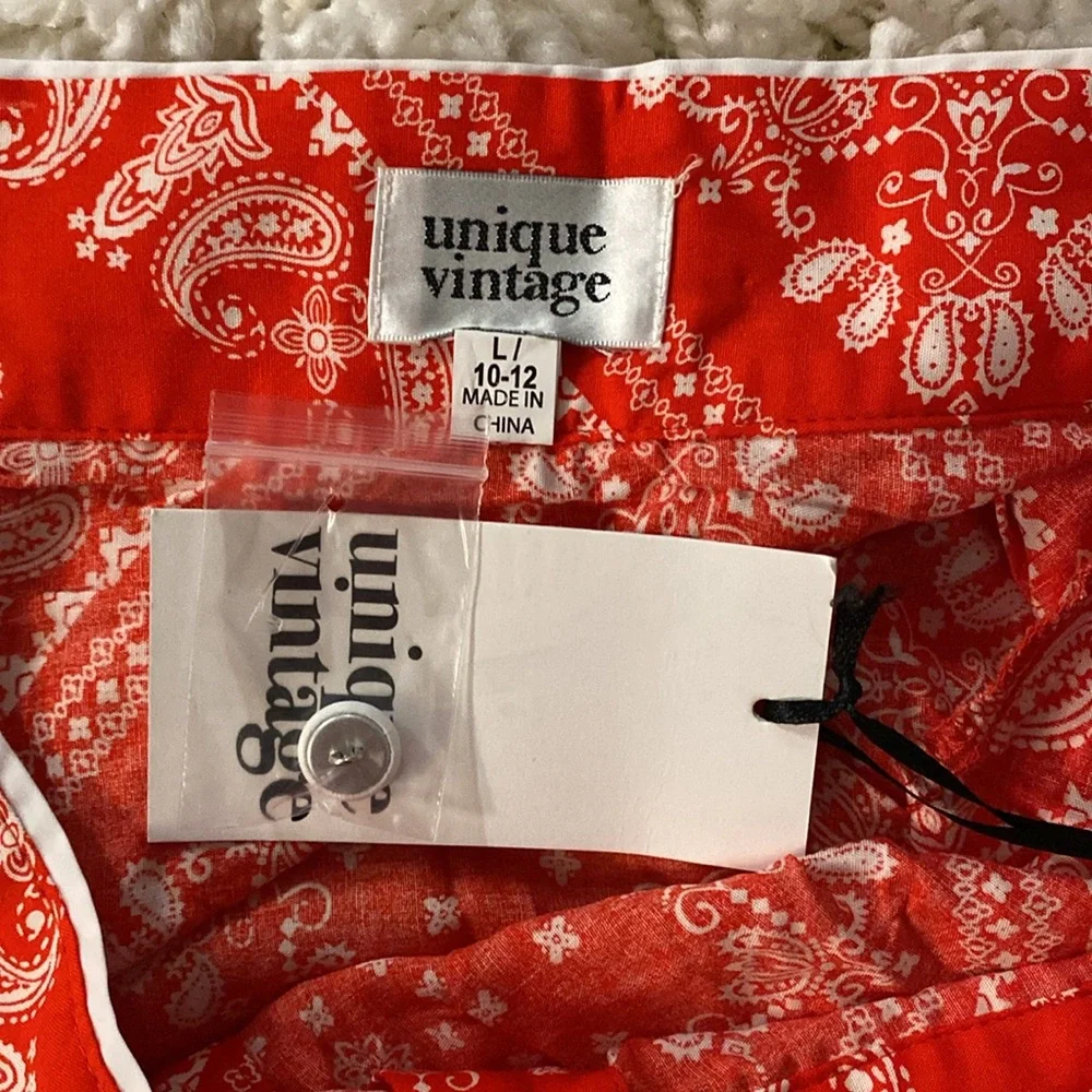 NWT ModCloth red bandanna paisley A-line skirt with packets size large - Picture 5 of 5